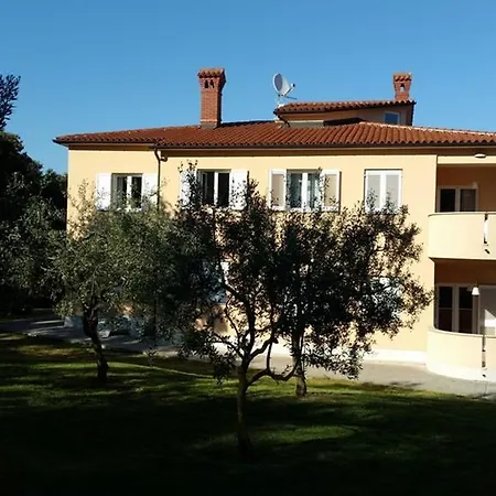 Apartman Korina Apartment Pula