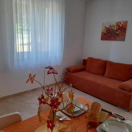 Apartment Apartman Korina *